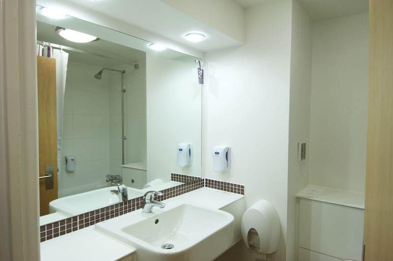Premier Inn Horsham Extérieur photo